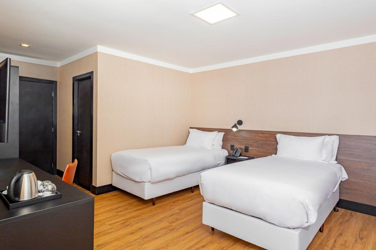 Nh Hotel Feira De Santana Exterior photo